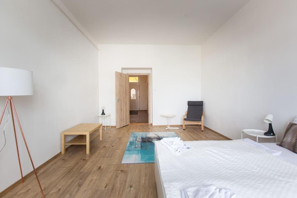 Vaci Close To Thermal Baths Apartman